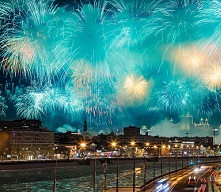 Куда стоит сходить в Москве на новогодние салюты Куда стоит сходить в Москве на новогодние салюты