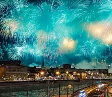 Куда стоит сходить в Москве на новогодние салюты